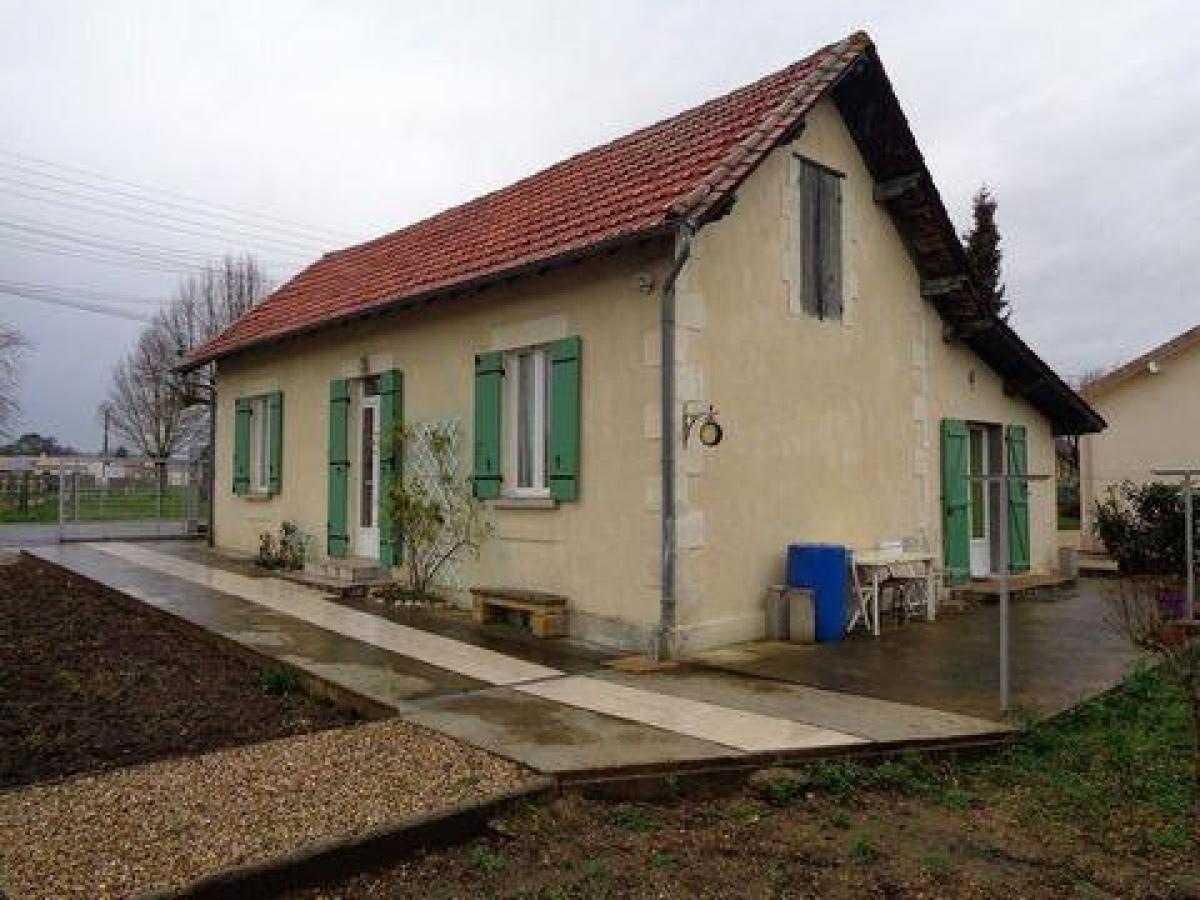 Picture of Home For Sale in Bergerac, Aquitaine, France