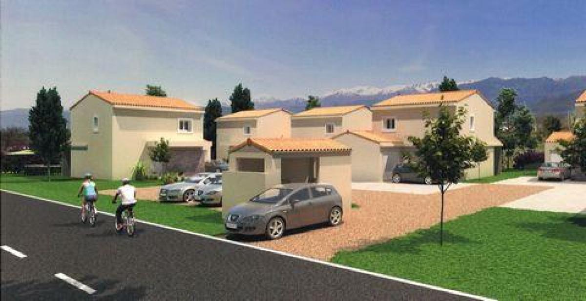 Picture of Home For Sale in Ghisonaccia, Corse, France