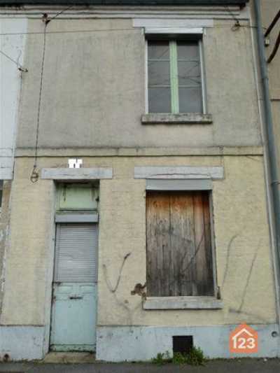 Home For Sale in Laon, France