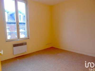 Condo For Sale in Creil, France