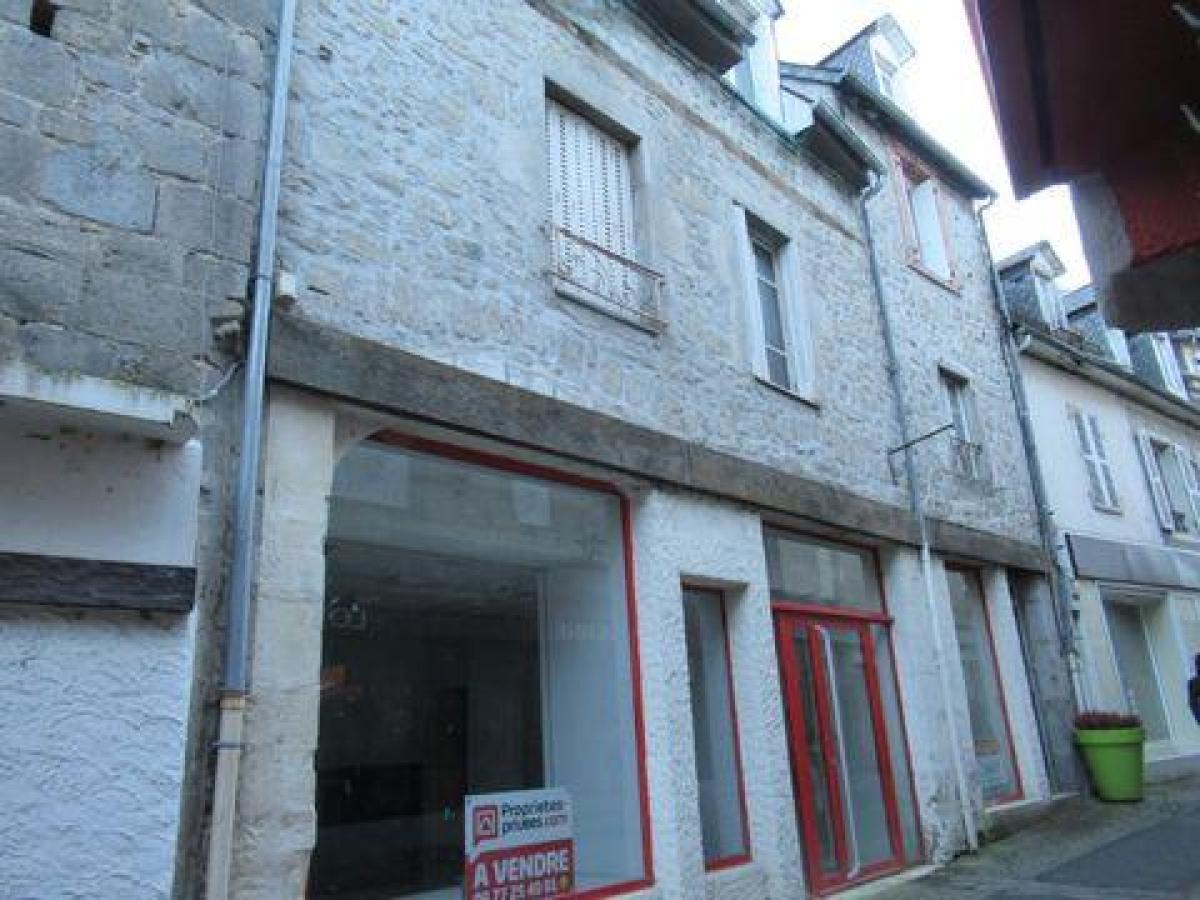 Picture of Home For Sale in Ussel, Limousin, France