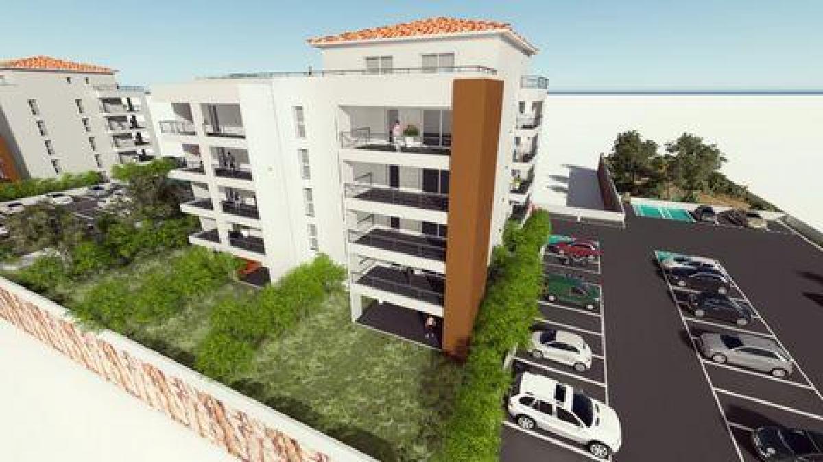 Picture of Condo For Sale in Lucciana, Corse, France