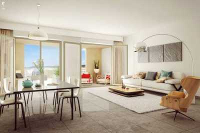 Condo For Sale in Aix En Provence, France