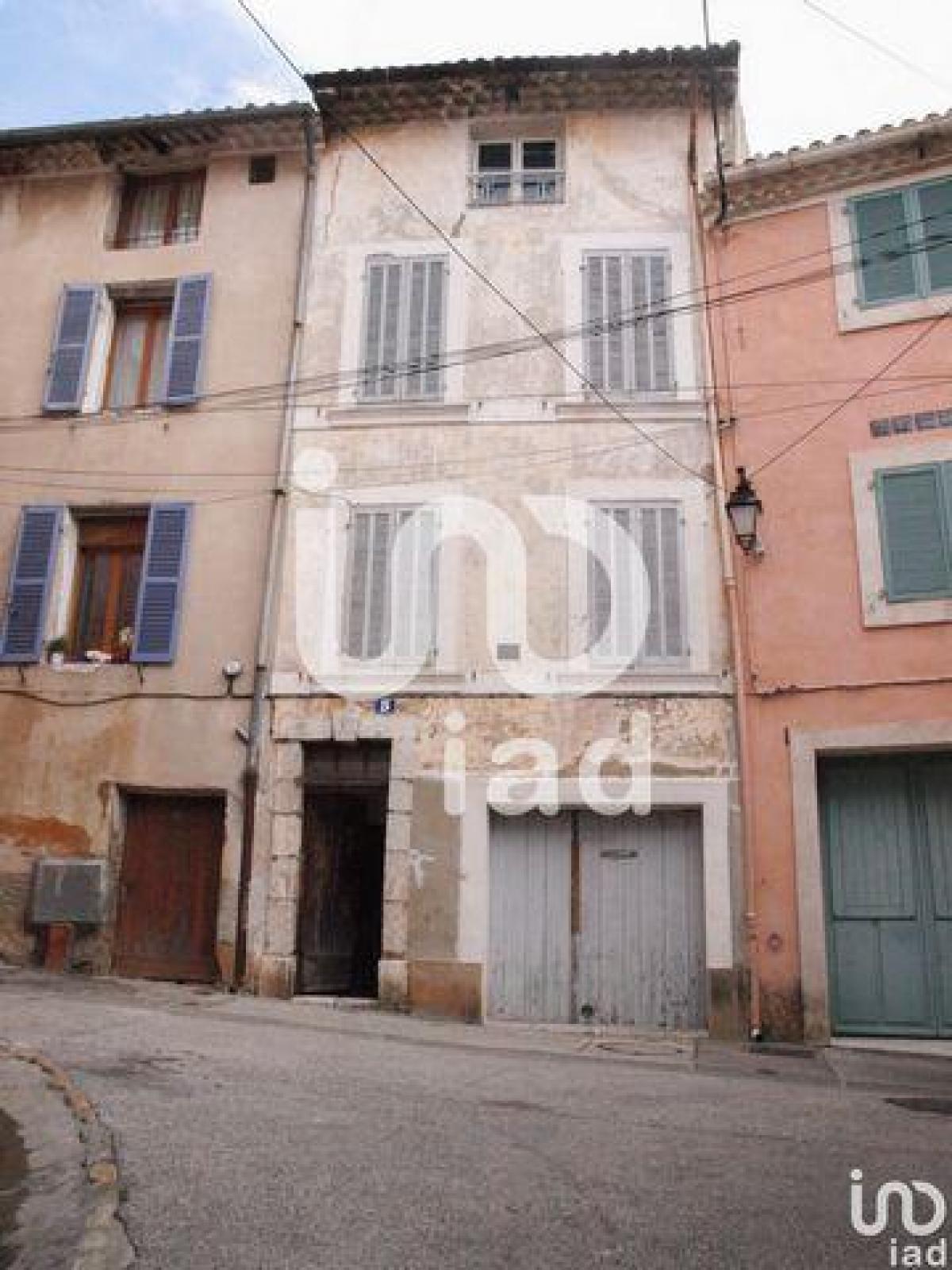 Picture of Home For Sale in Signes, Provence-Alpes-Cote d'Azur, France