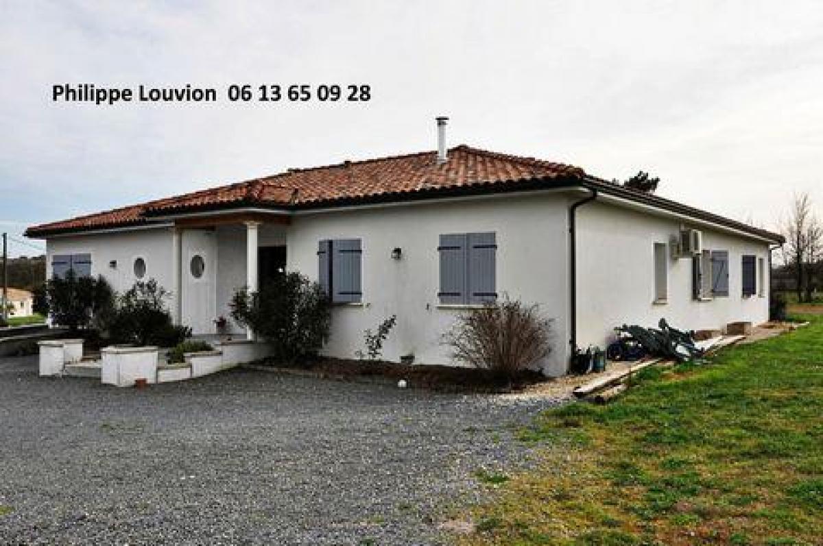 Picture of Home For Sale in Monsegur, Aquitaine, France