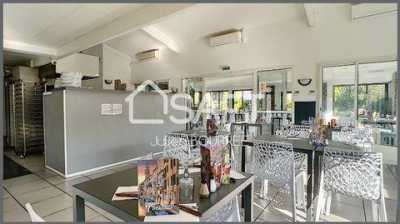 Office For Sale in Bordeaux, France