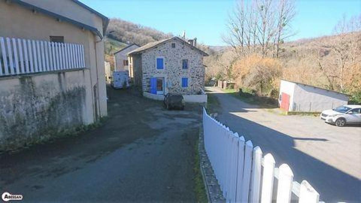 Picture of Home For Sale in Brassac, Auvergne, France