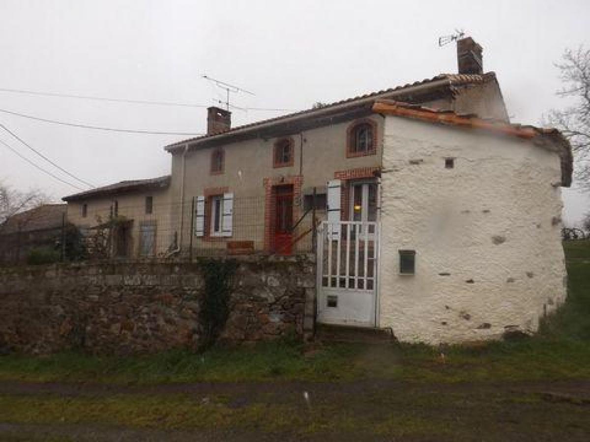 Picture of Home For Sale in Gajoubert, Limousin, France