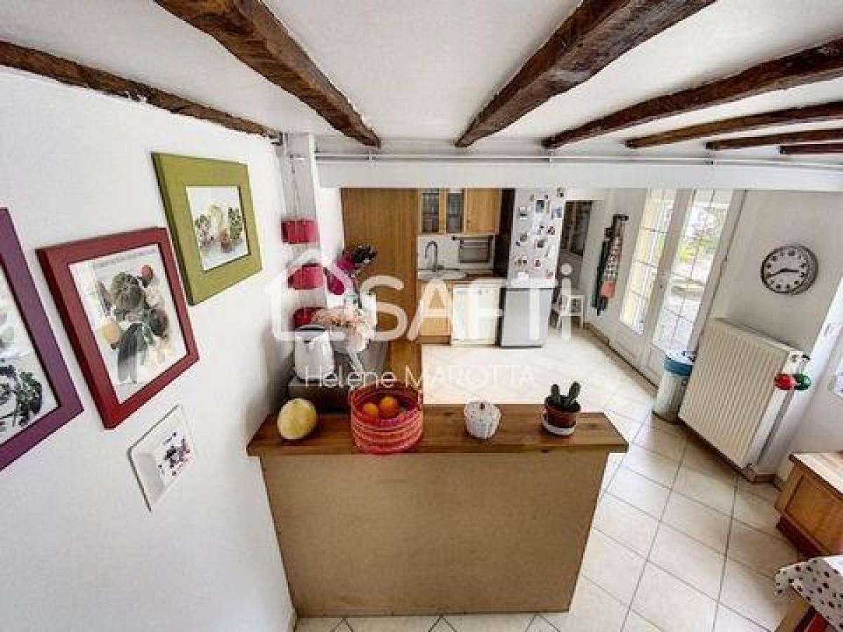 Picture of Home For Sale in Bornel, Picardie, France