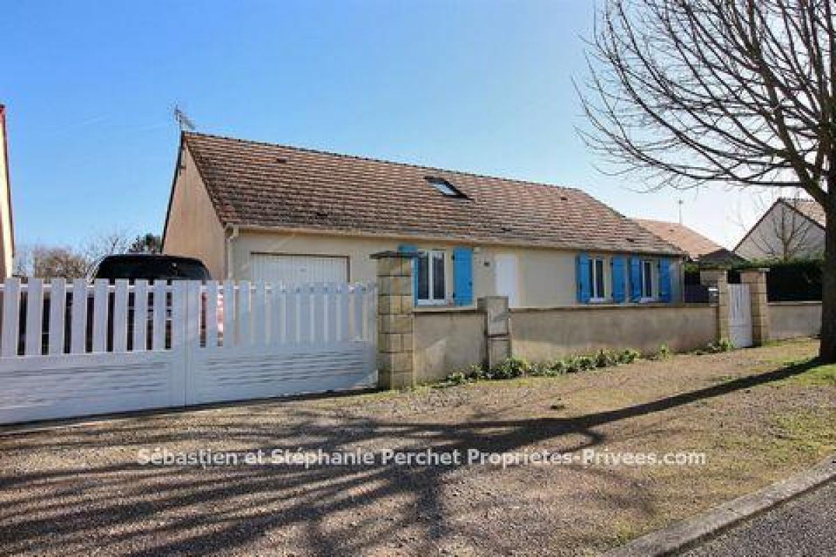 Picture of Home For Sale in Patay, Centre, France