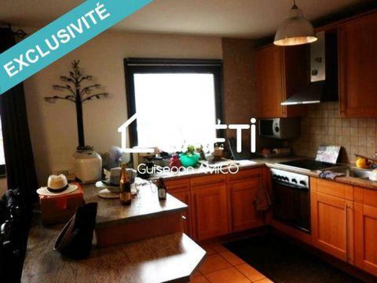 Picture of Apartment For Sale in Forbach, Lorraine, France