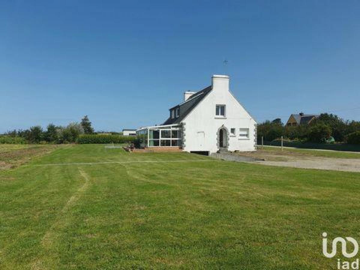 Picture of Home For Sale in Plouguerneau, Bretagne, France