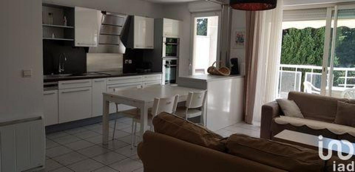 Picture of Condo For Sale in Cannes La Bocca, Cote d'Azur, France