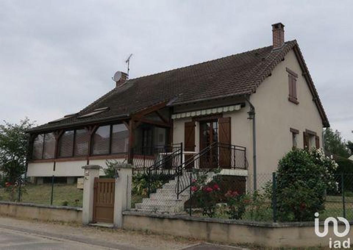 Picture of Home For Sale in Bracieux, Centre, France