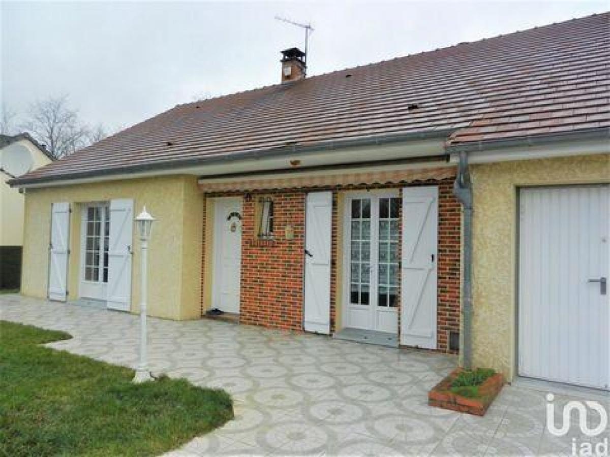 Picture of Home For Sale in Gien, Centre, France