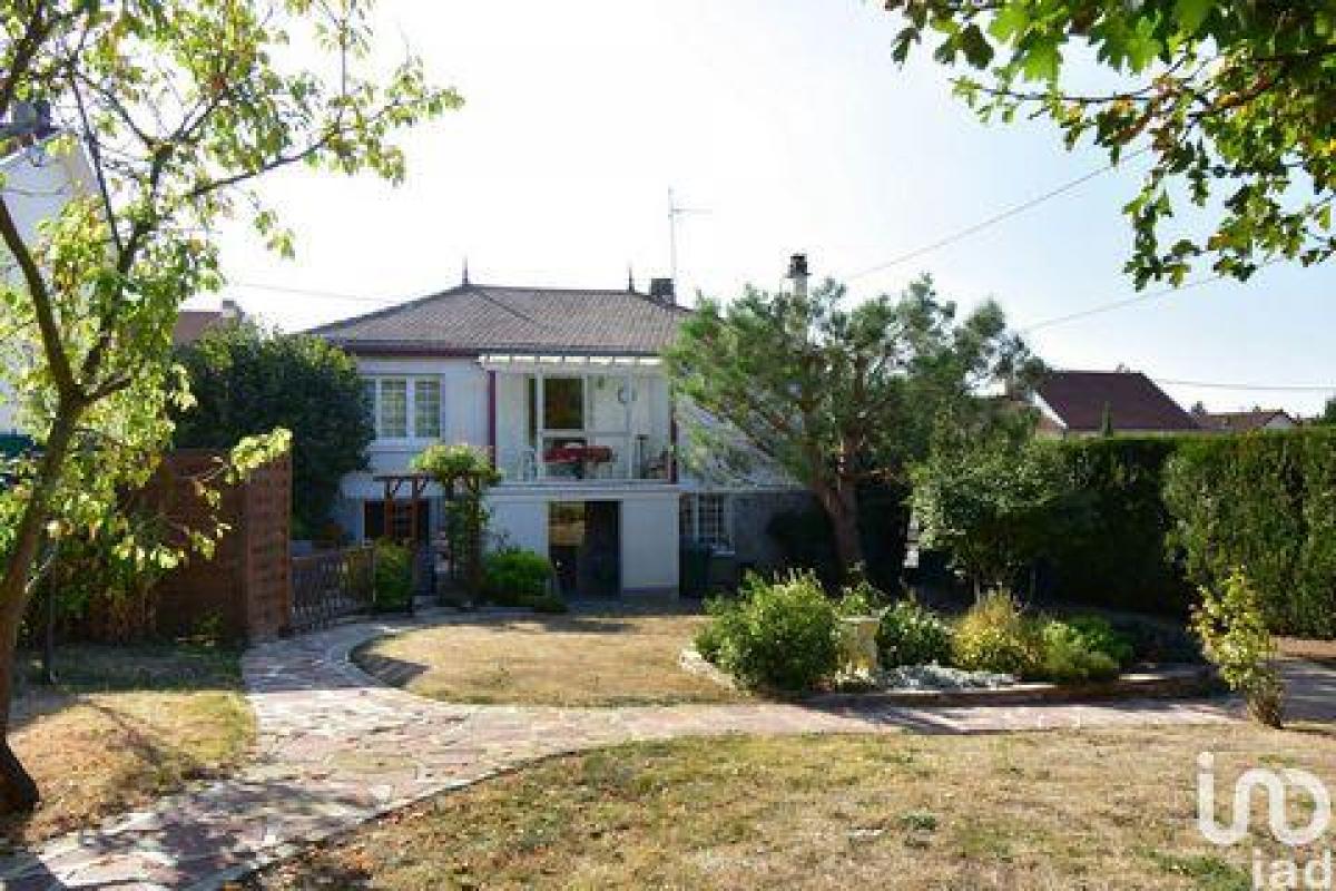 Picture of Home For Sale in Limoges, Limousin, France