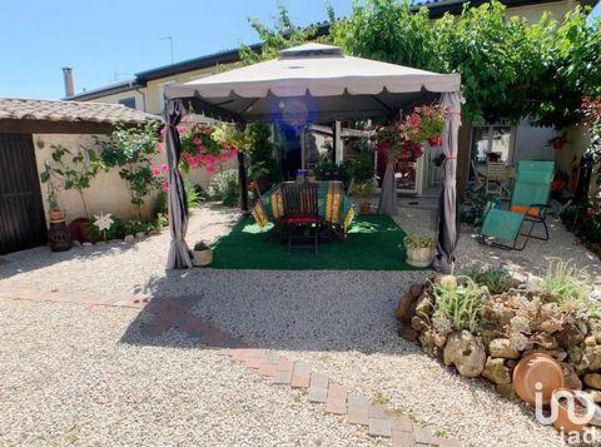 Picture of Home For Sale in Beziers, Languedoc Roussillon, France