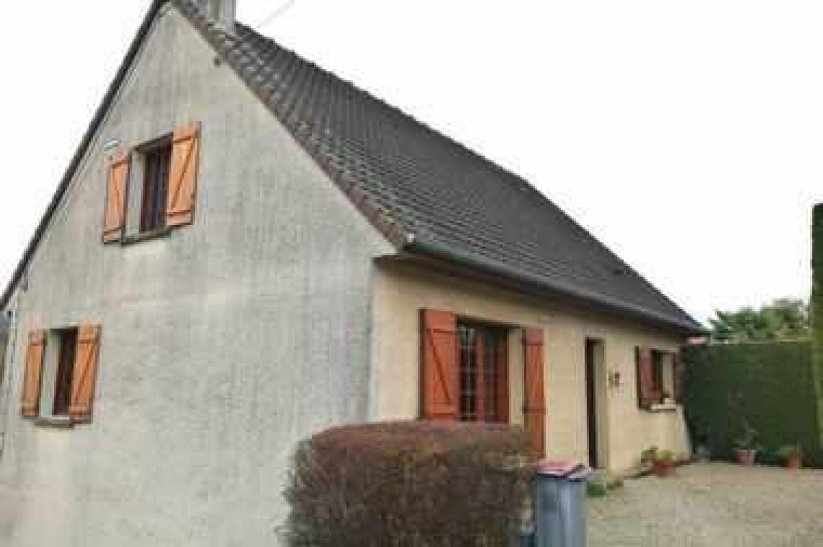 Picture of Home For Sale in Soissons, Picardie, France
