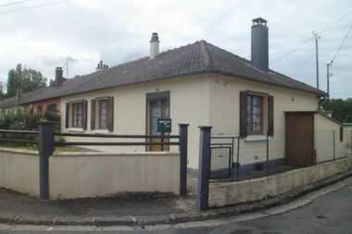 Picture of Home For Sale in Gamaches, Picardie, France