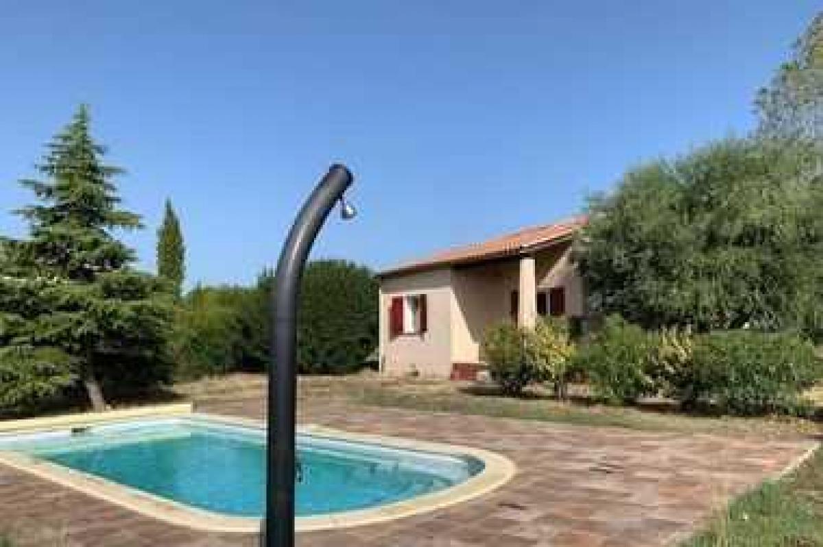 Picture of Home For Sale in Autignac, Languedoc Roussillon, France