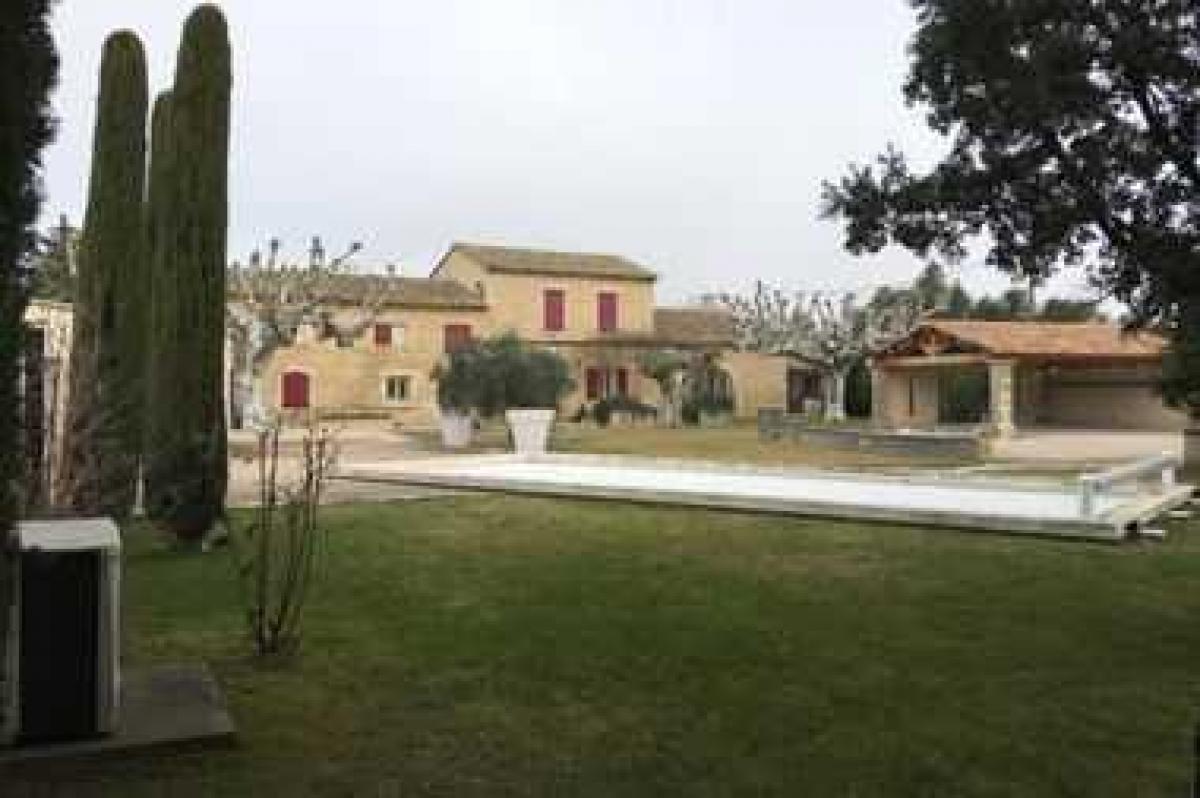 Picture of Home For Sale in Cavaillon, Provence-Alpes-Cote d'Azur, France