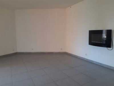 Condo For Sale in Miramas, France