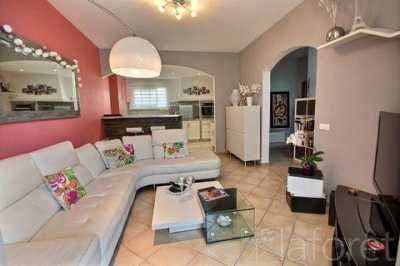 Condo For Sale in Carqueiranne, France