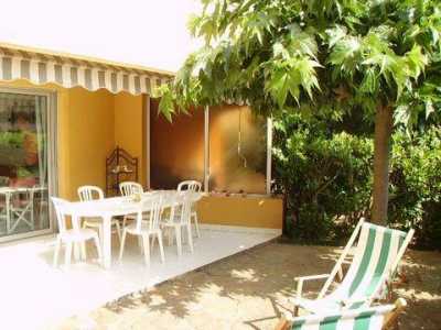 Condo For Sale in Le Lavandou, France