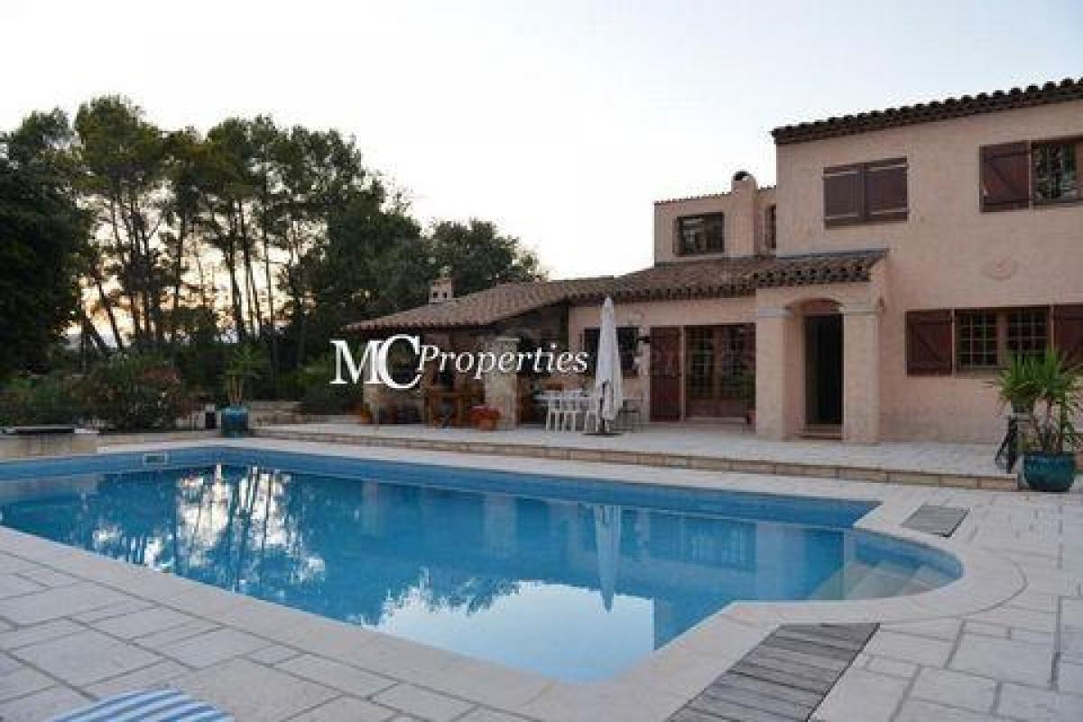 Picture of Home For Sale in Montauroux, Cote d'Azur, France