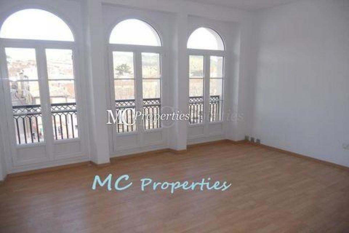 Picture of Condo For Sale in Les Arcs, Provence-Alpes-Cote d'Azur, France