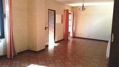 Condo For Sale in Fayence, France