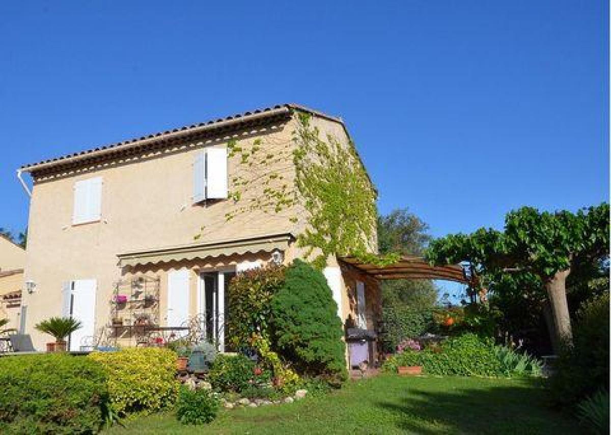 Picture of Home For Sale in Montauroux, Cote d'Azur, France