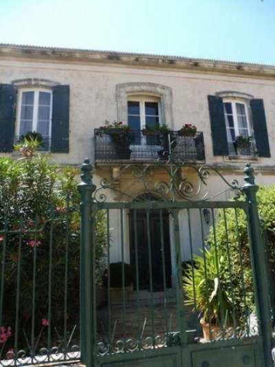 Home For Sale in Nimes, France
