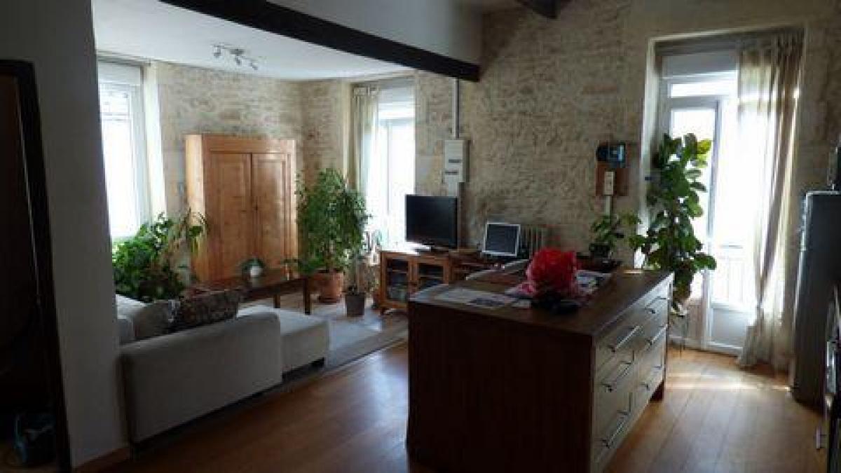 Picture of Home For Sale in Nimes, Languedoc Roussillon, France
