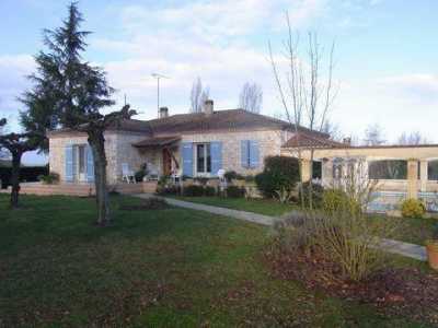 Home For Sale in Marmande, France