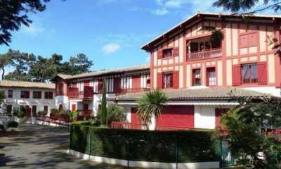 Condo For Sale in Arcachon, France