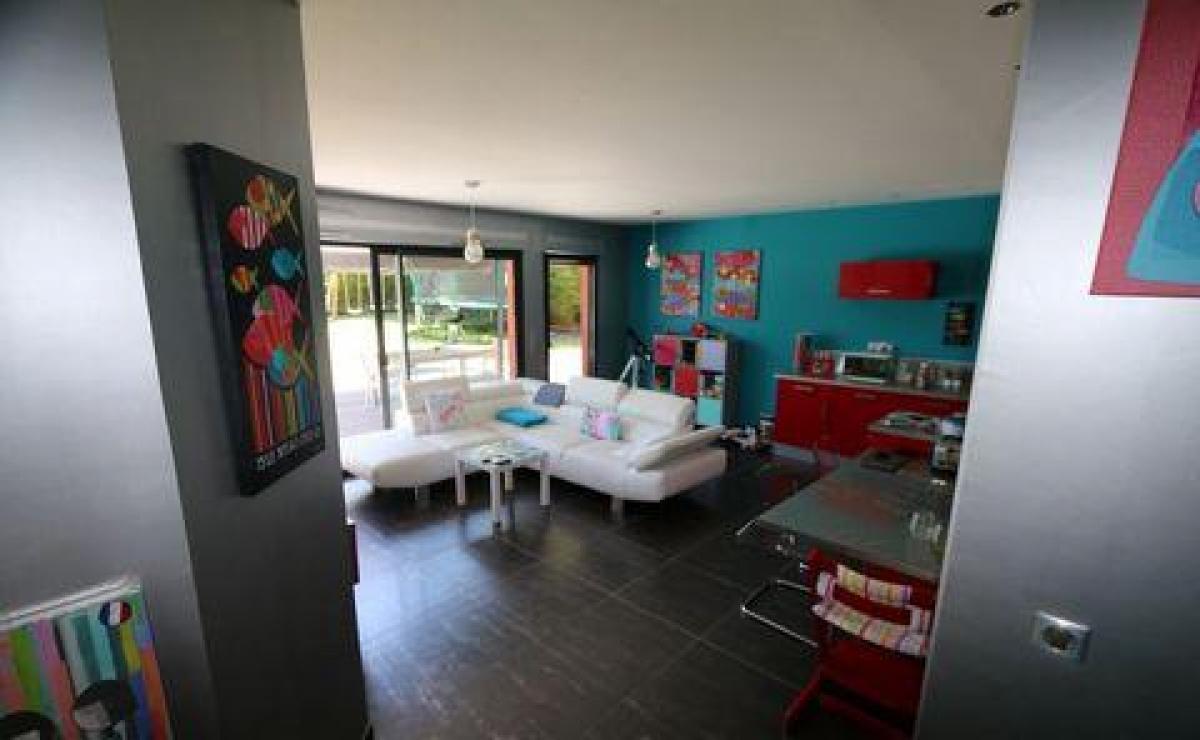 Picture of Home For Sale in Vendome, Centre, France