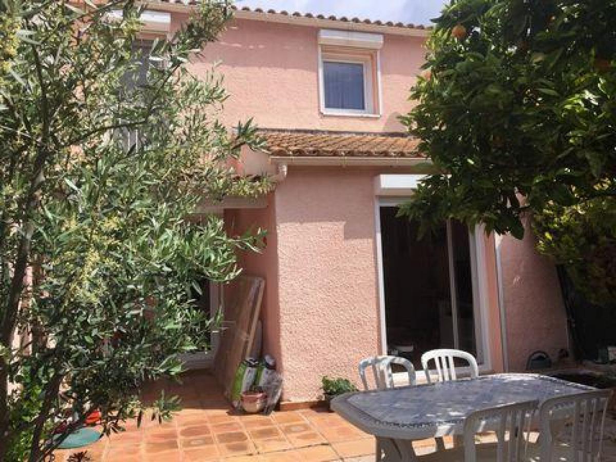 Picture of Home For Sale in SANARY SUR MER, Cote d'Azur, France