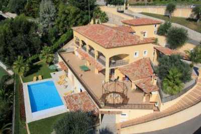 Home For Sale in Vence, France