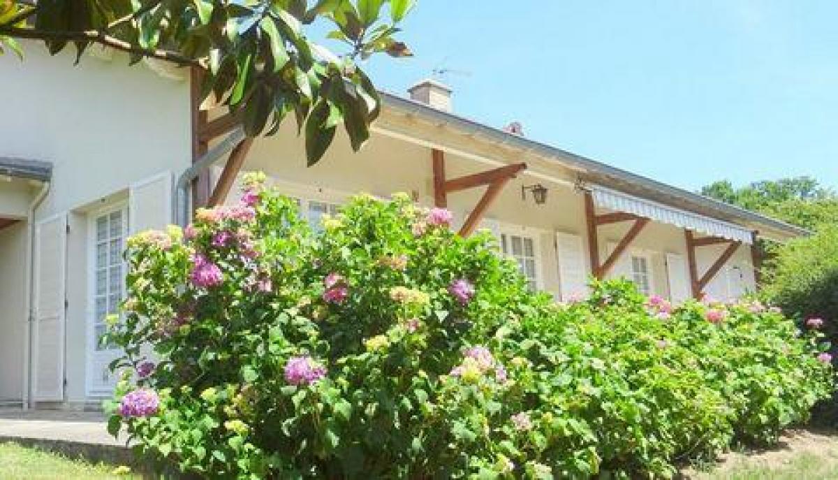 Picture of Home For Sale in Gourdon, Auvergne, France