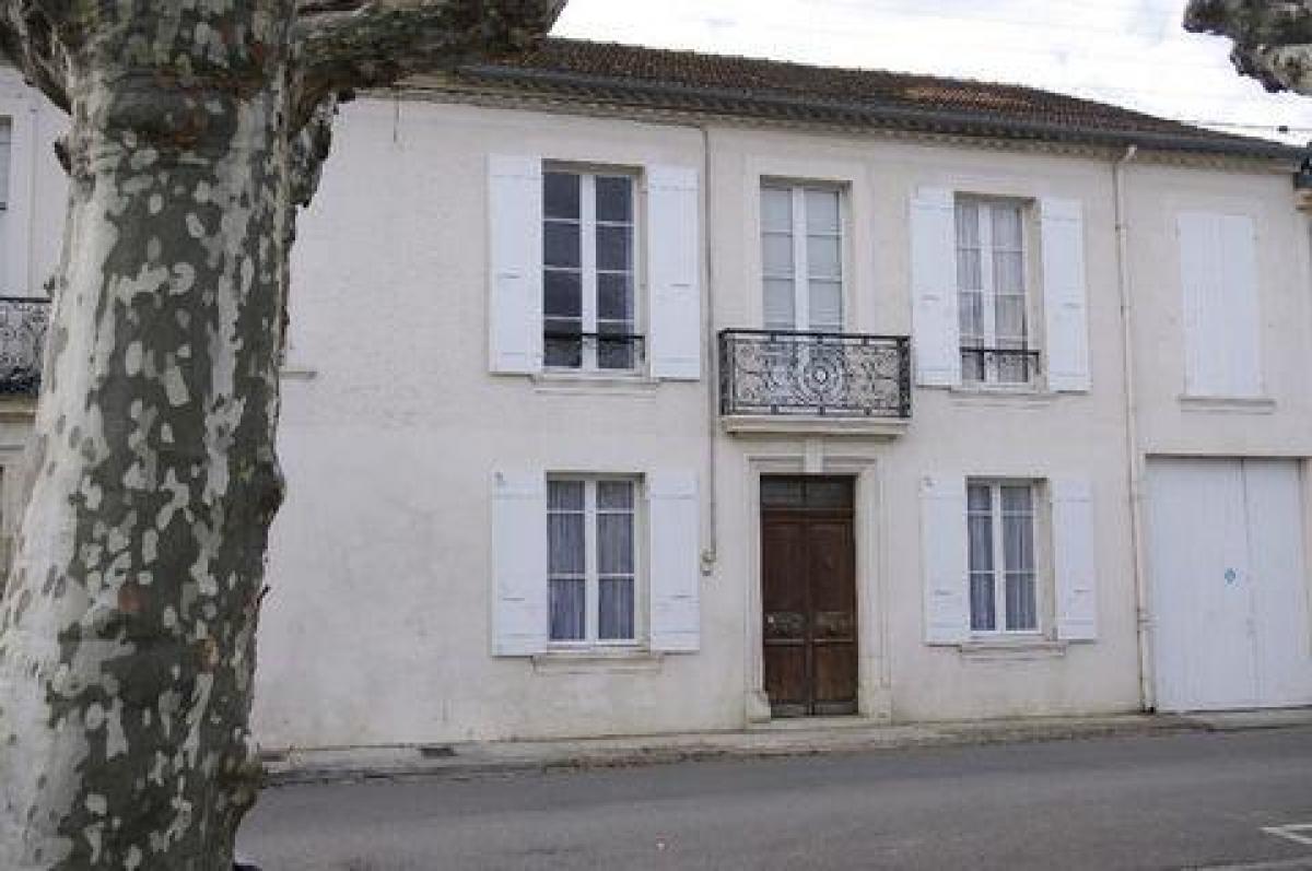 Picture of Home For Sale in Vic Fezensac, Midi Pyrenees, France