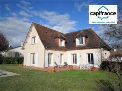 Home For Sale in Chatellerault, France