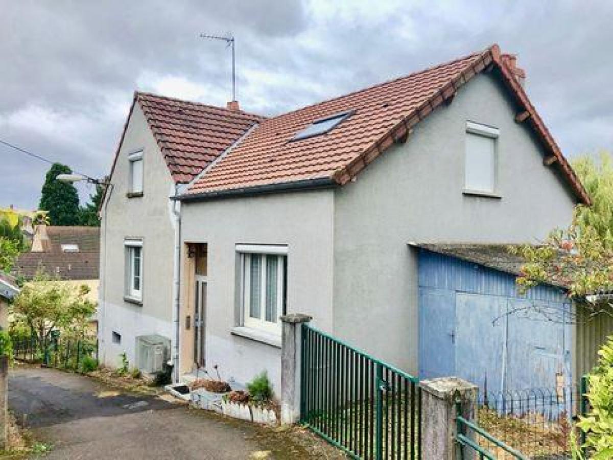 Picture of Home For Sale in Le Creusot, Bourgogne, France