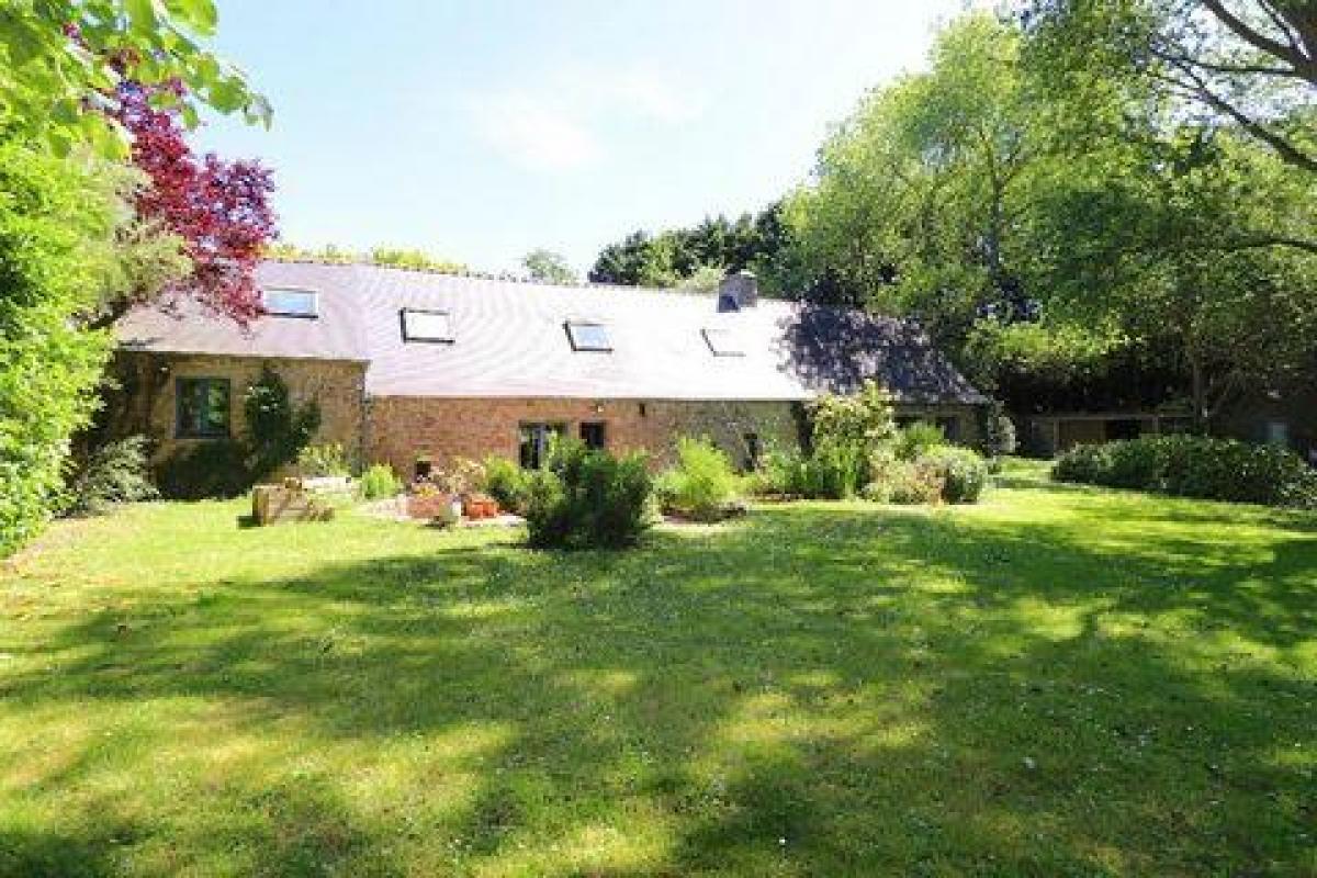 Picture of Home For Sale in Plouguerneau, Bretagne, France