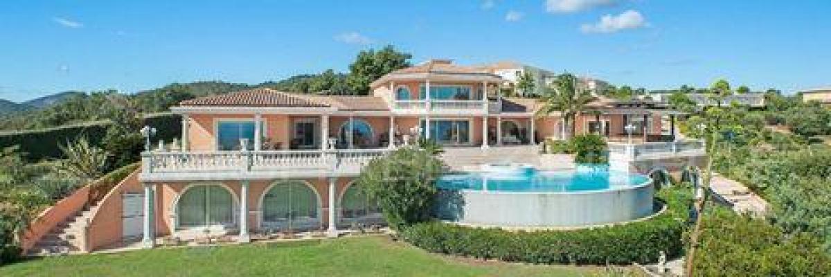 Picture of Home For Sale in Les Issambres, Cote d'Azur, France