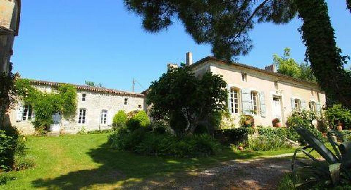 Picture of Home For Sale in Marmande, Aquitaine, France