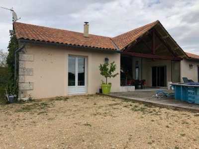 Home For Sale in Lisle, France
