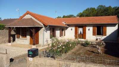Home For Sale in Tournus, France