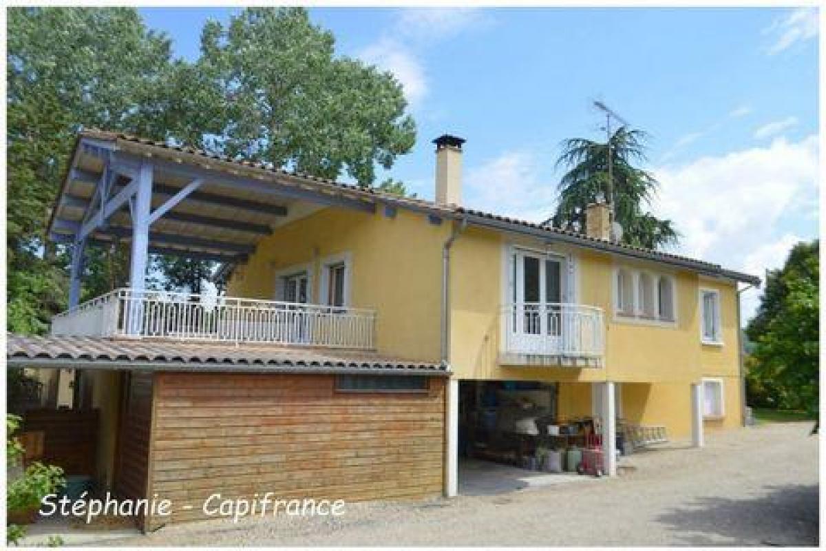 Picture of Home For Sale in Tonneins, Aquitaine, France