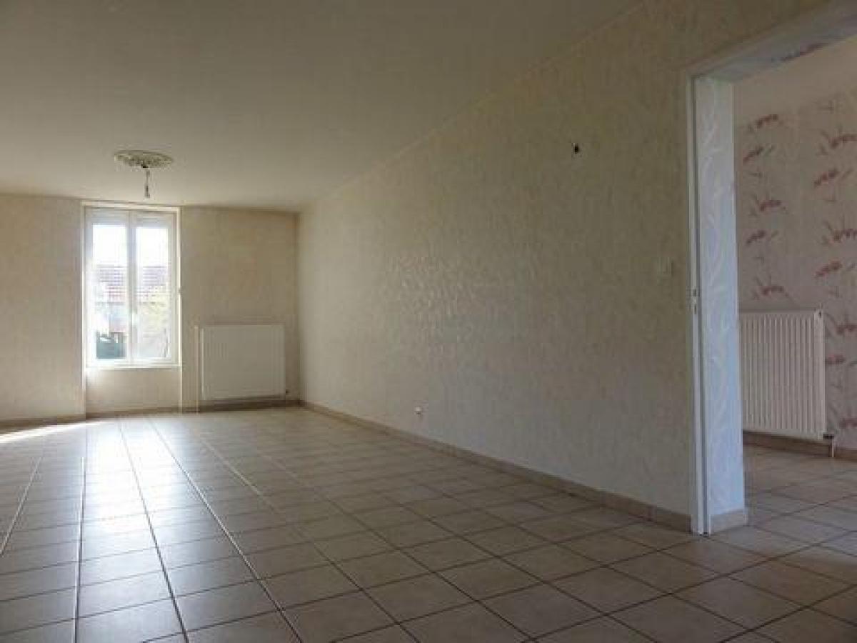 Picture of Home For Sale in Vichy, Auvergne, France